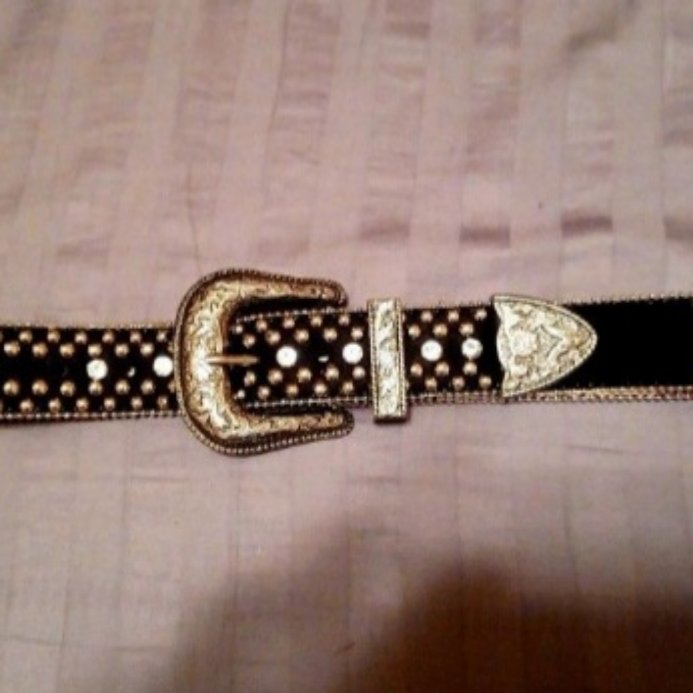 Women's Guess Belt size Medium